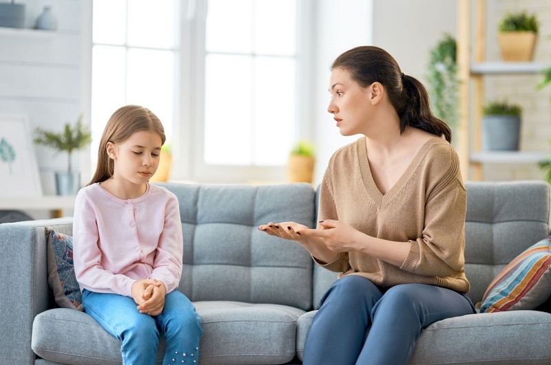 Cha mẹ không nên chỉ trích con trẻ quá nhiều