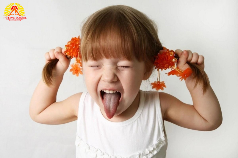 Dấu hiệu của trẻ kém tập trung