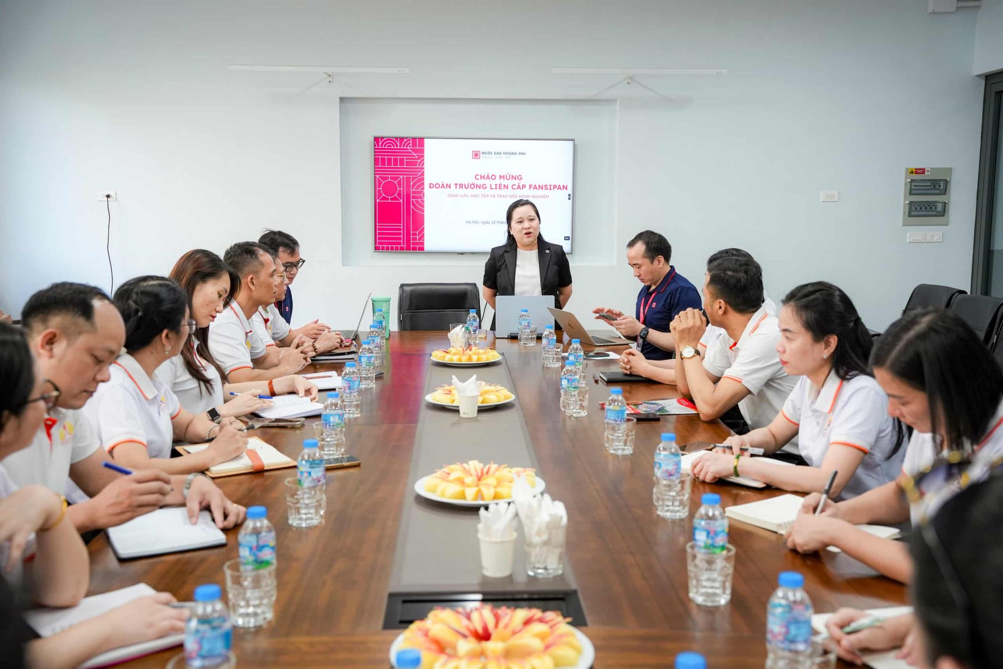 KẾT NỐI NHỮNG GIÁ TRỊ ĐỂ KIẾN TẠO NHỮNG BƯỚC TIẾN – TRƯỜNG FANSIPAN THAM QUAN, GIAO LƯU & HỌC HỎI KINH NGHIỆM TẠI TRƯỜNG LIÊN CẤP NGÔI SAO HOÀNG MAI, HÀ NỘI