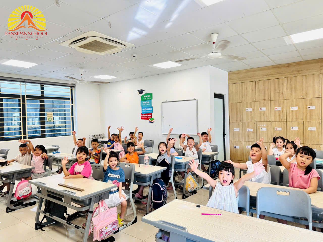 GIỜ HỌC VIẾT CHỮ & TIẾNG ANH CỦA CÁC BẠN NHỎ TẠI CLB TIỀN TIỂU HỌC FANSIPAN 2025