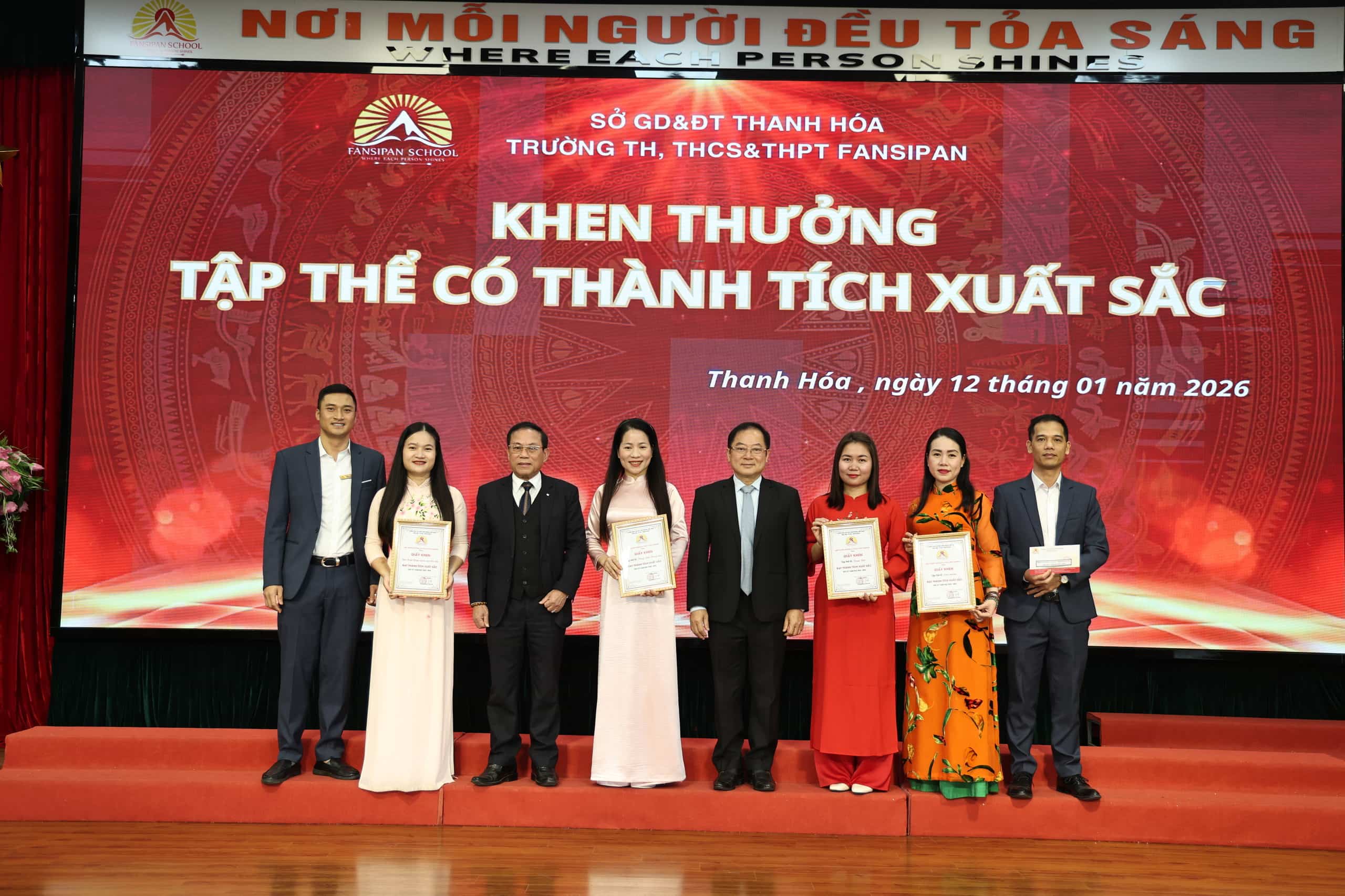 SƠ KẾT HỌC KỲ I – HÀNH TRÌNH CỦA SỰ CỐ GẮNG, TỎA SÁNG VÀ NIỀM TIN