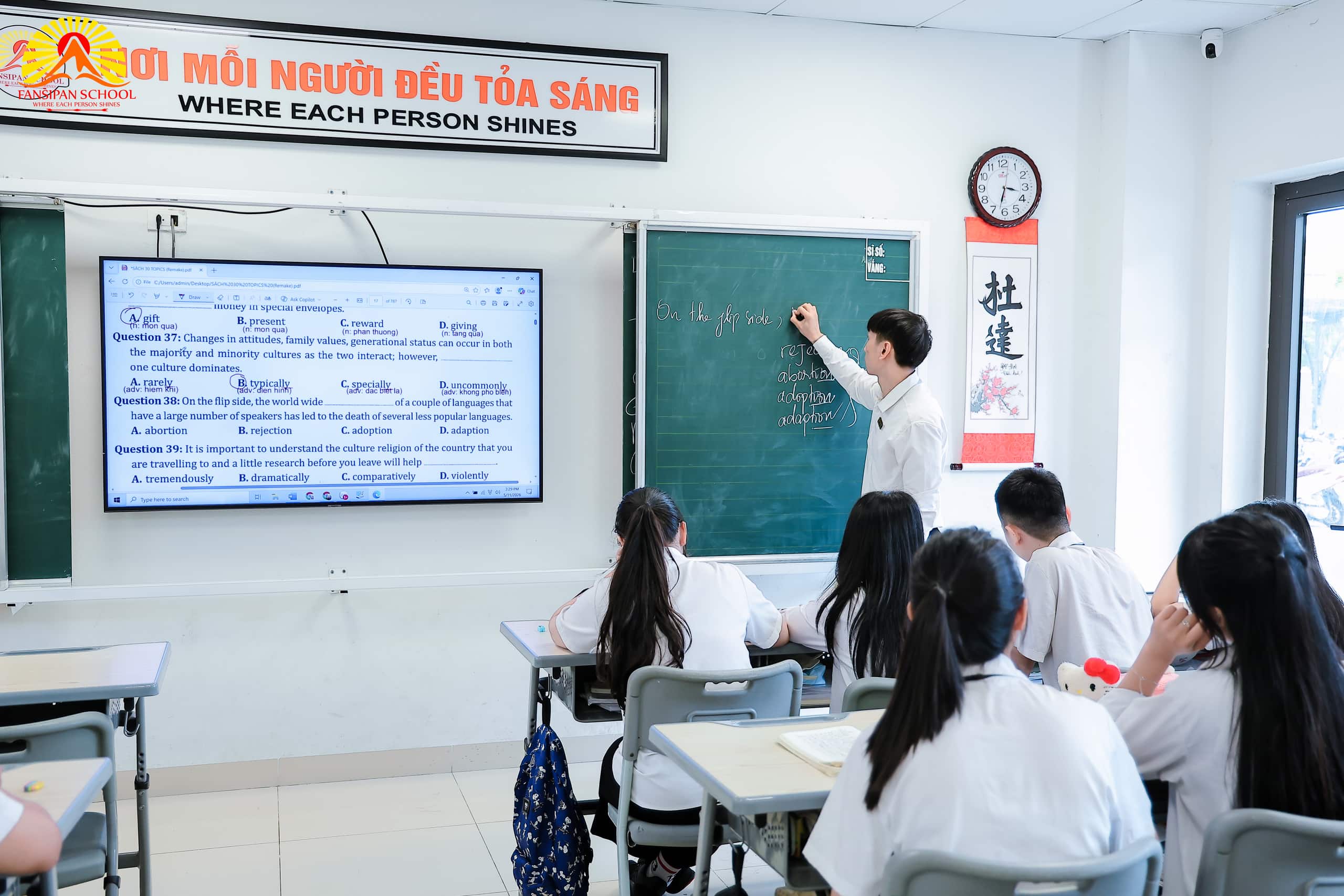 ĐỊNH HƯỚNG SỚM – ÔN LUYỆN THEO NĂNG LỰC: GIẢI PHÁP NÂNG CAO CHẤT LƯỢNG HỌC SINH THPT FANSIPAN